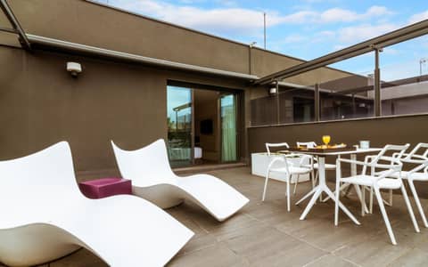 Grums Hotel&Spa — balance & terrace