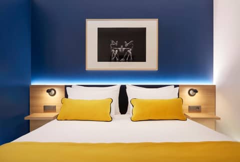 B&B HOTEL Paris 17 Batignolles — hotel room