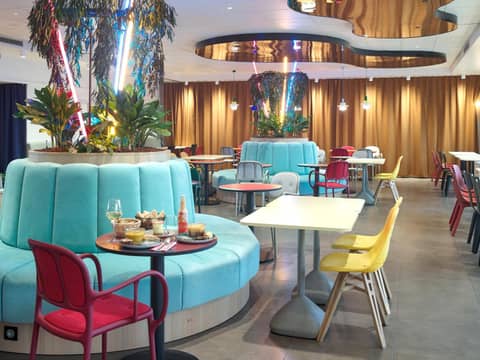 B&B HOTEL Paris 17 Batignolles — dining