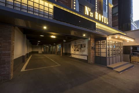 No. 25 Hotel — photo 2