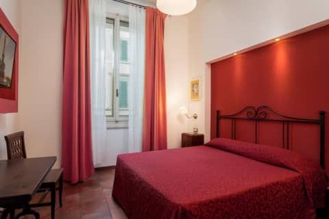 Hotel Kursaal & Ausonia — hotel room