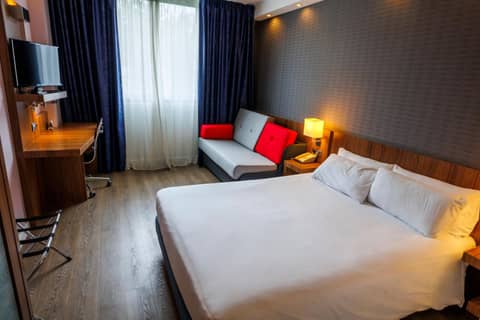 Holiday Inn Express Bilbao Airport by IHG — photo 7