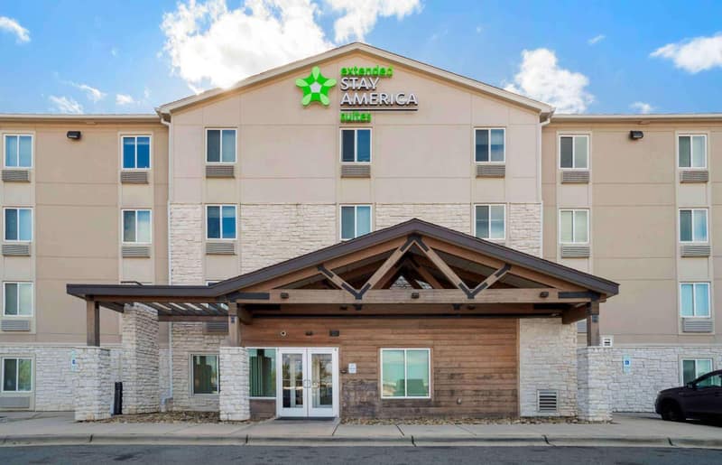 Extended Stay America Select Suites - Charlotte - Northlake — building