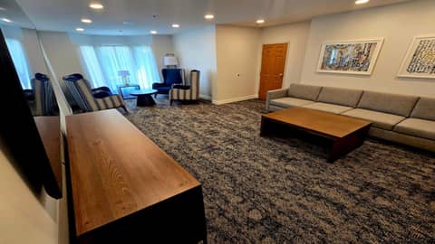 Staybridge Suites - Calgary Airport by IHG — photo 3