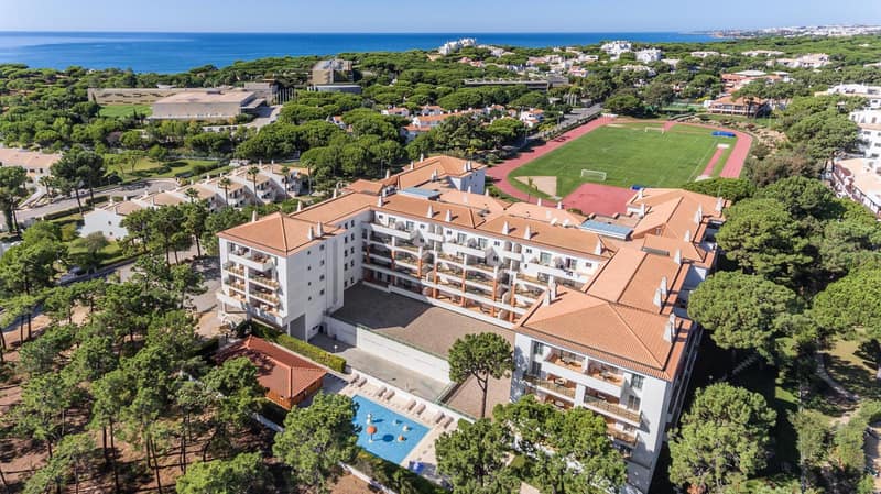 AP Victoria Sports & Beach — building
