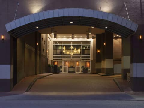Hilton Garden Inn Austin Downtown — photo 2