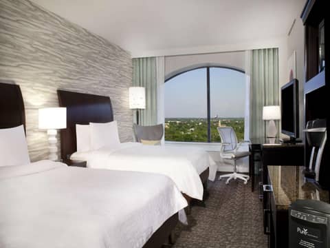 Hilton Garden Inn Austin Downtown — photo 8