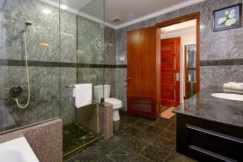 Muong Thanh Luxury Song Han Hotel - 10 Minutes to Da Nang Airport & 800m to Dragon Bridge — photo 6