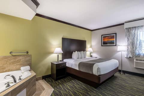 Best Western Asheville-Blue Ridge Parkway — photo 8
