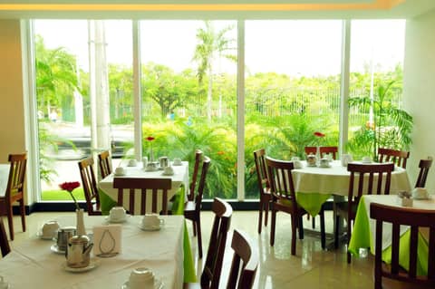 Américas Gaivota Hotel — dining