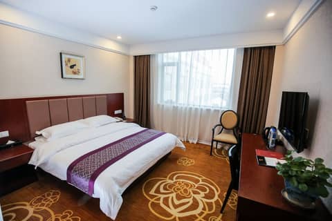 New Knight Royal Hotel — photo 8