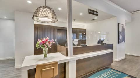Staybridge Suites Savannah Historic District by IHG — photo 4