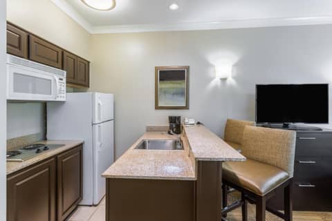 Staybridge Suites Savannah Historic District by IHG — photo 6