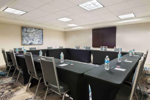 Homewood Suites by Hilton Tampa Airport - Westshore — photo 5
