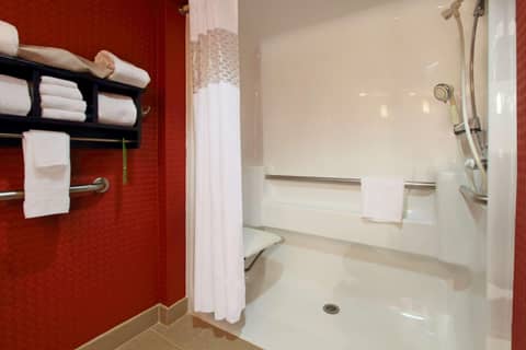 Hampton Inn Columbus-International Airport — photo 3