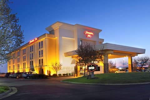 Hampton Inn Columbus-International Airport — photo 4