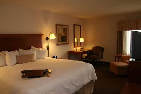 Hampton Inn Columbus-International Airport — photo 9