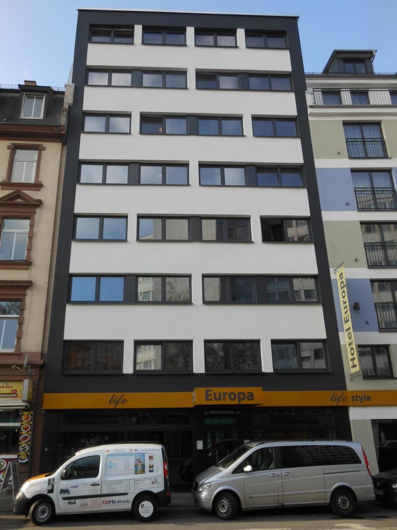 Hotel Europa Life — building