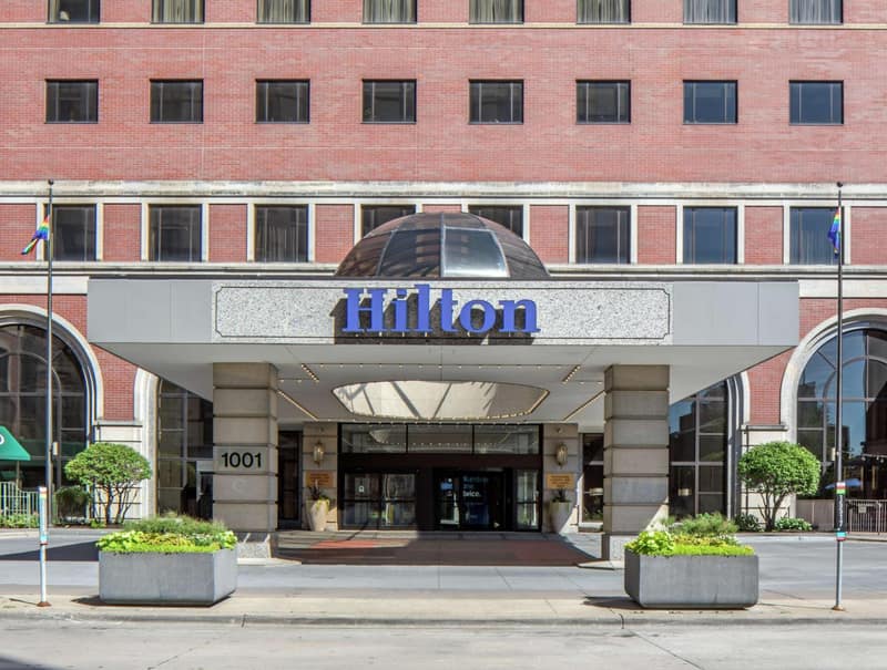 Hilton Minneapolis — building