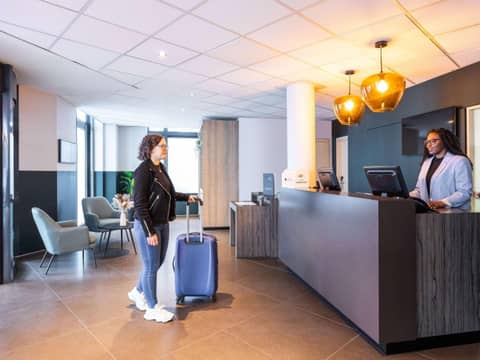 ibis Styles Hotel Brussels Centre Stéphanie — photo 3