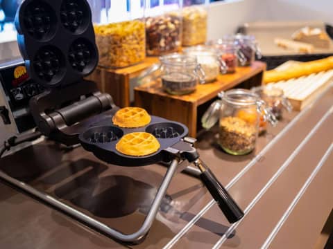 ibis Styles Hotel Brussels Centre Stéphanie — photo 7