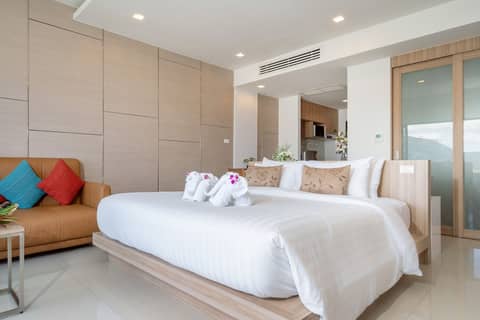 Patong Bay Hill Resort — photo 8