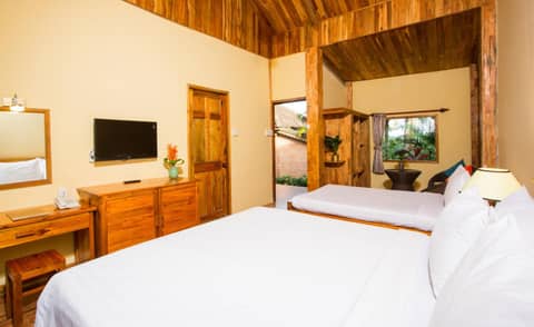 Milana Beach Resort & Spa Phú Quốc — hotel room