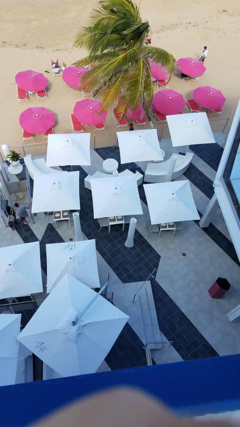 The Tryst Beachfront Hotel — photo 5