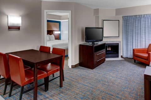 Residence Inn by Marriott Cleveland Beachwood — hotel room