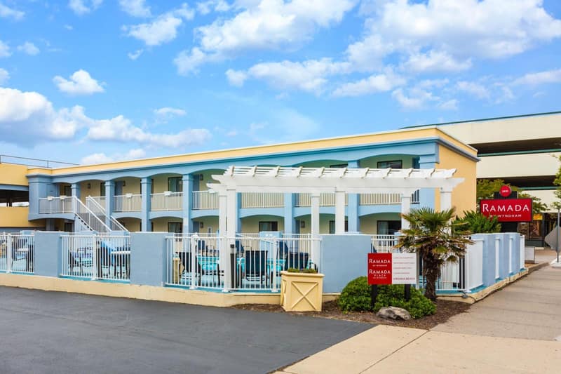 Ramada by Wyndham Virginia Beach — building