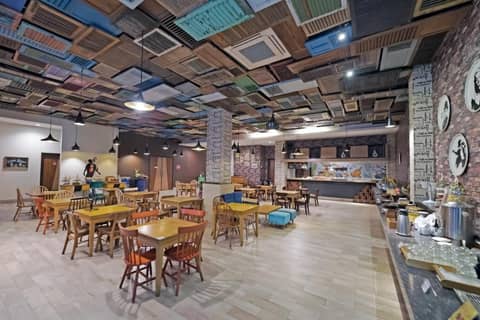 Tjokro Style Yogyakarta — dining