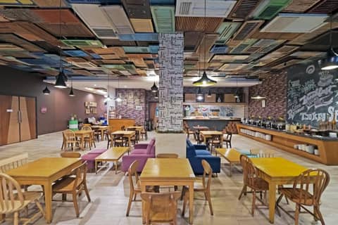 Tjokro Style Yogyakarta — dining