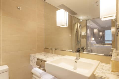 Holiday Inn Golden Mile by IHG — photo 9