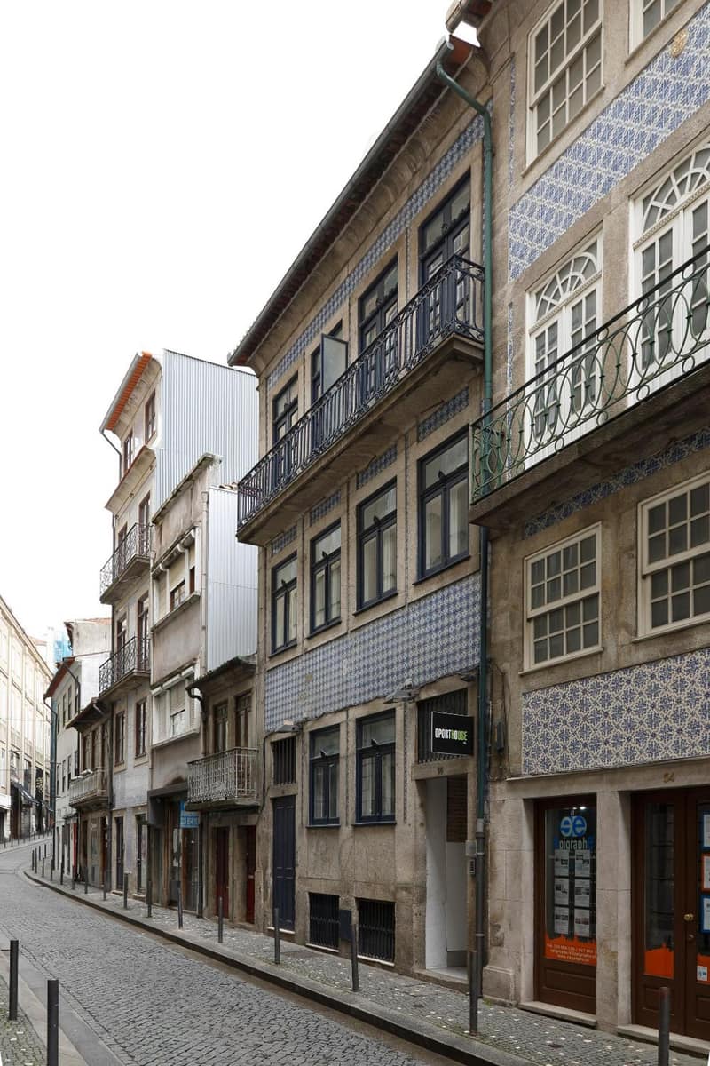 OportoHouse — building