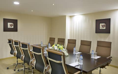 Gateway Hotel — photo 3