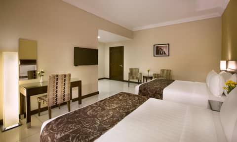 Gateway Hotel — photo 8