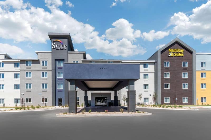 MainStay Suites Denver International Airport — building