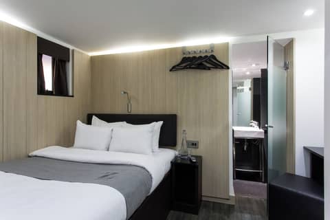 The Z Hotel Soho — photo 2