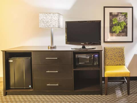 La Quinta Inn & Suites by Wyndham Phoenix Scottsdale — photo 5