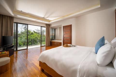 The Ocean Suites — photo 5