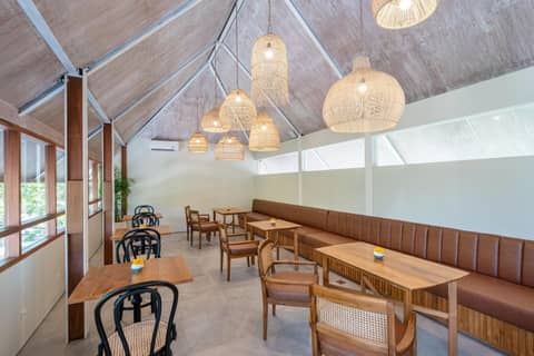 Ecozy Dijiwa Canggu — dining