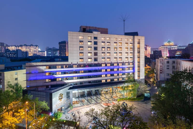Sunworld Hotel Wangfujing — photo 1