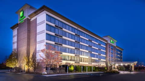Holiday Inn Hotel & Suites Warren by IHG — photo 6