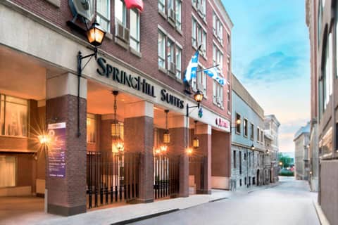 AC Hotel by Marriott Old Montreal — photo 6