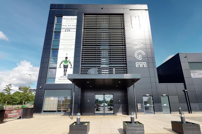 Village Hotel Glasgow — building