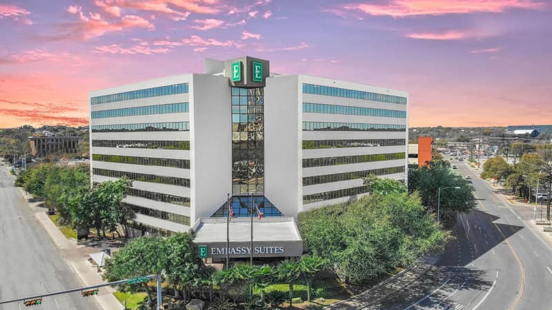 Embassy Suites by Hilton Austin Downtown South Congress — building