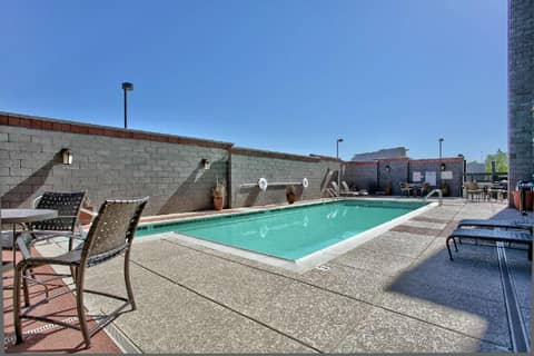 Hampton Inn & Suites Scottsdale at Talking Stick — photo 7
