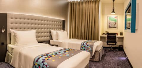 Fairway Colombo - Sri Lanka's First Hotel With Robot Technology — photo 7