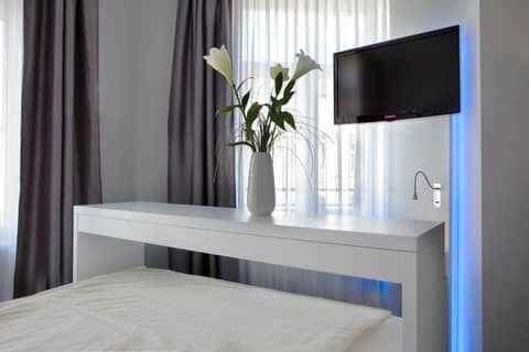 Grand Hotel Downtown - Frankfurt Central Station - Boutique Design Hotel — photo 7