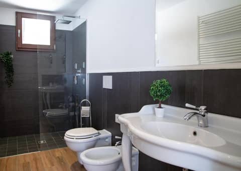 Boutique Hotel del Corso — bathroom